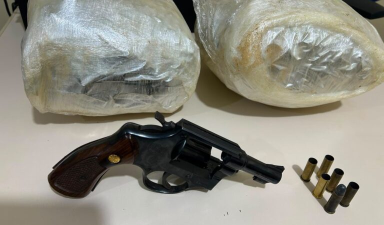Cipe/Semiárido apreende arma de fogo e drogas após confronto na BA-052, Estrada do Feijão