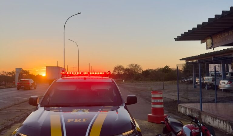 Em Capim Grosso, PRF recupera motocicleta com sinais adulterados