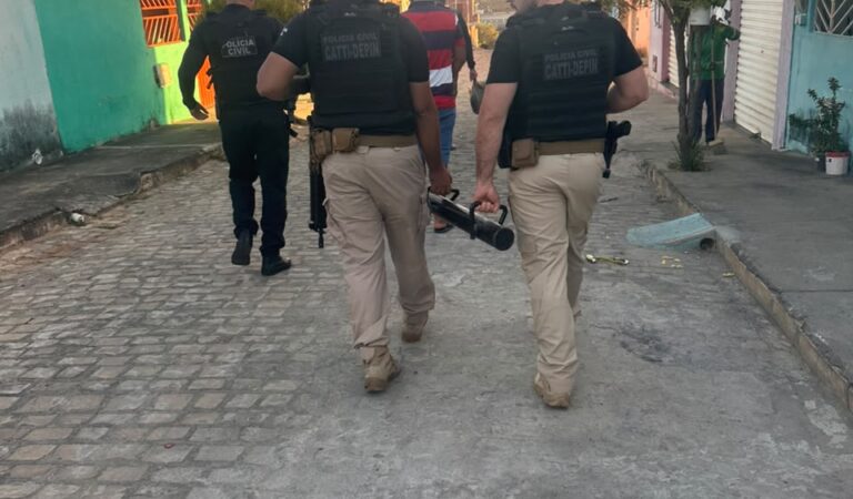 Operação Malhas da Lei: Polícia Civil cumpre mandado de prisão definitiva por condenação pela prática de crime de feminicídio em Caldeirão Grande